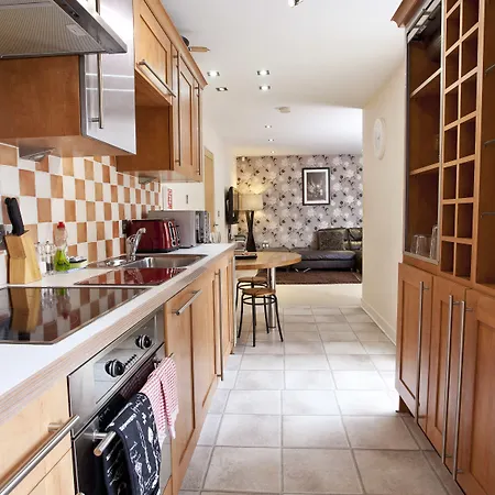 Hotel Reubens Court And *