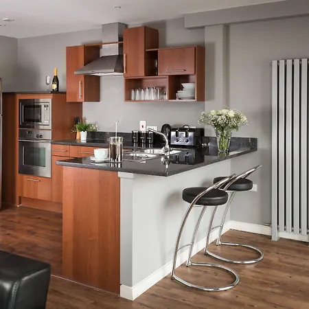 Reubens Court And Hotel