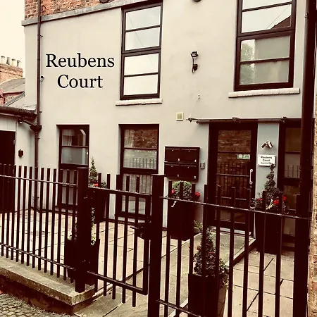 Reubens Court And *