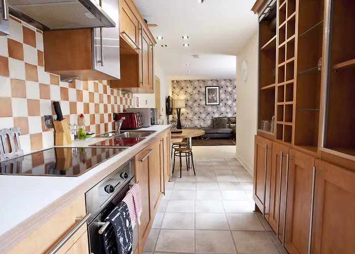 Hotel Reubens Court And *