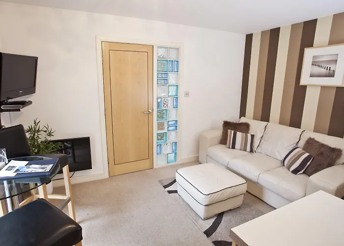 Reubens Court And Hotel