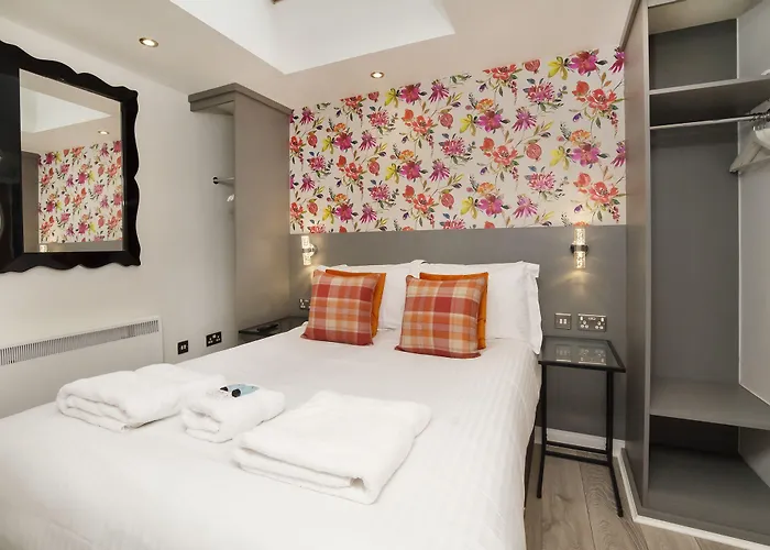 Hotel Reubens Court And