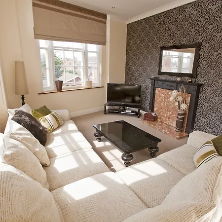 Reubens Court And York