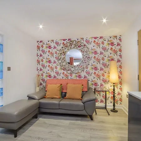 Hotel Reubens Court And