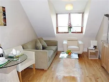 Ξενοδοχείο Reubens Court And *