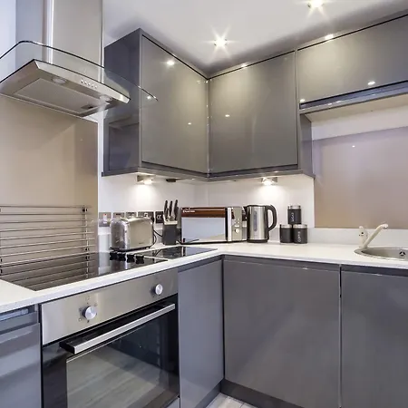 Hotel Reubens Court And