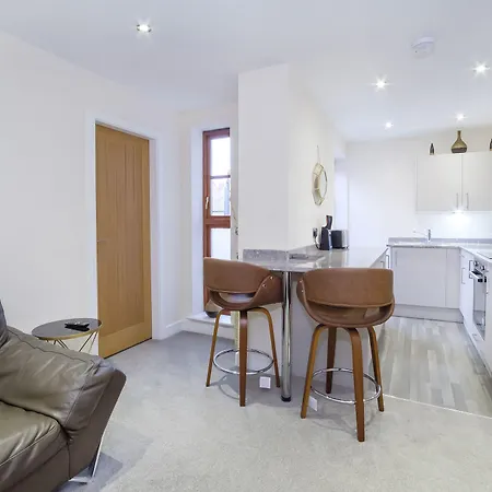 Reubens Court And